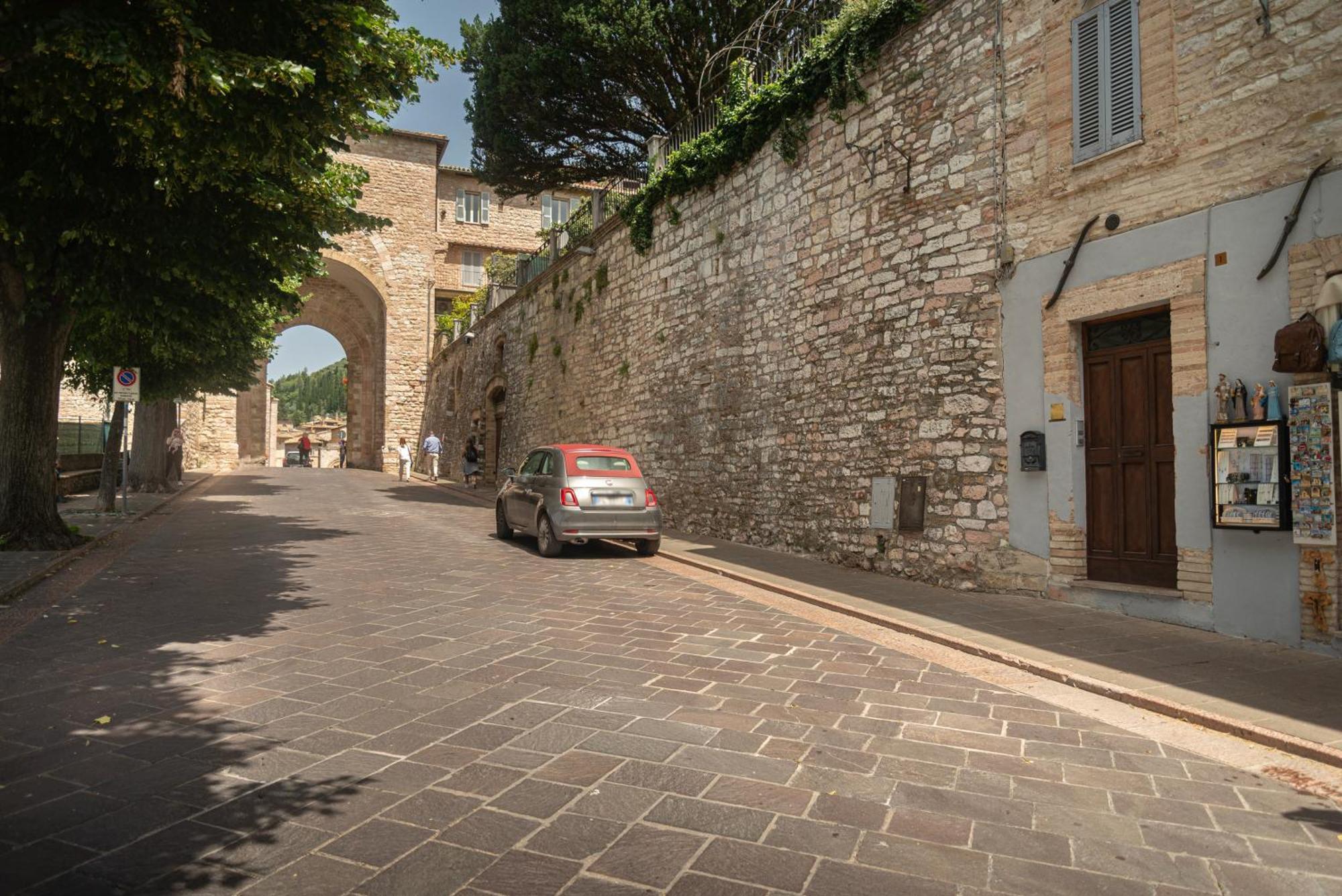 B&B Il Chiostro Assisi Eksteriør billede