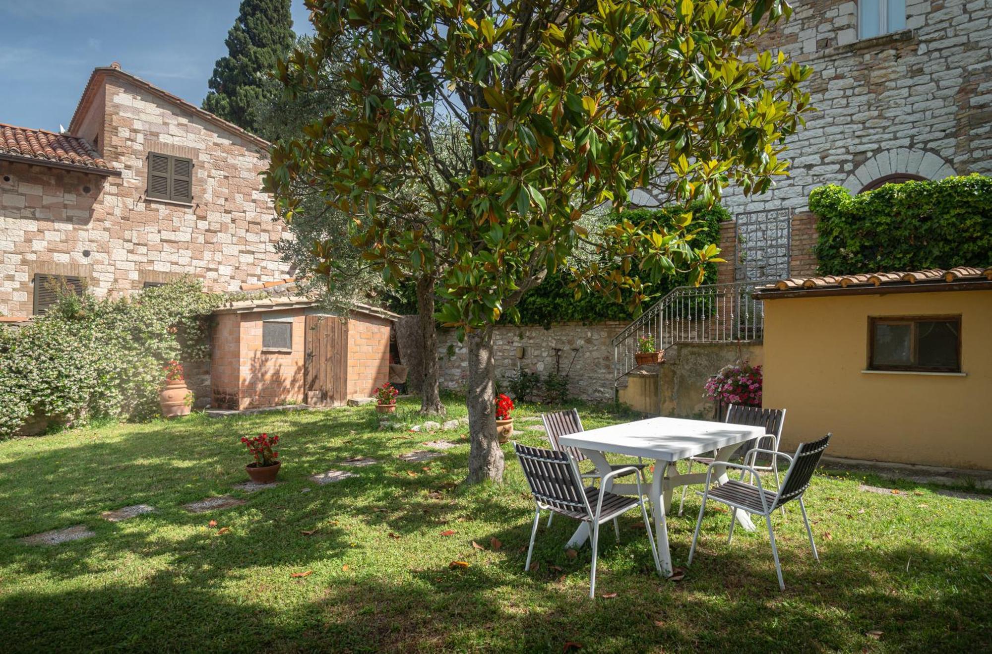 B&B Il Chiostro Assisi Eksteriør billede