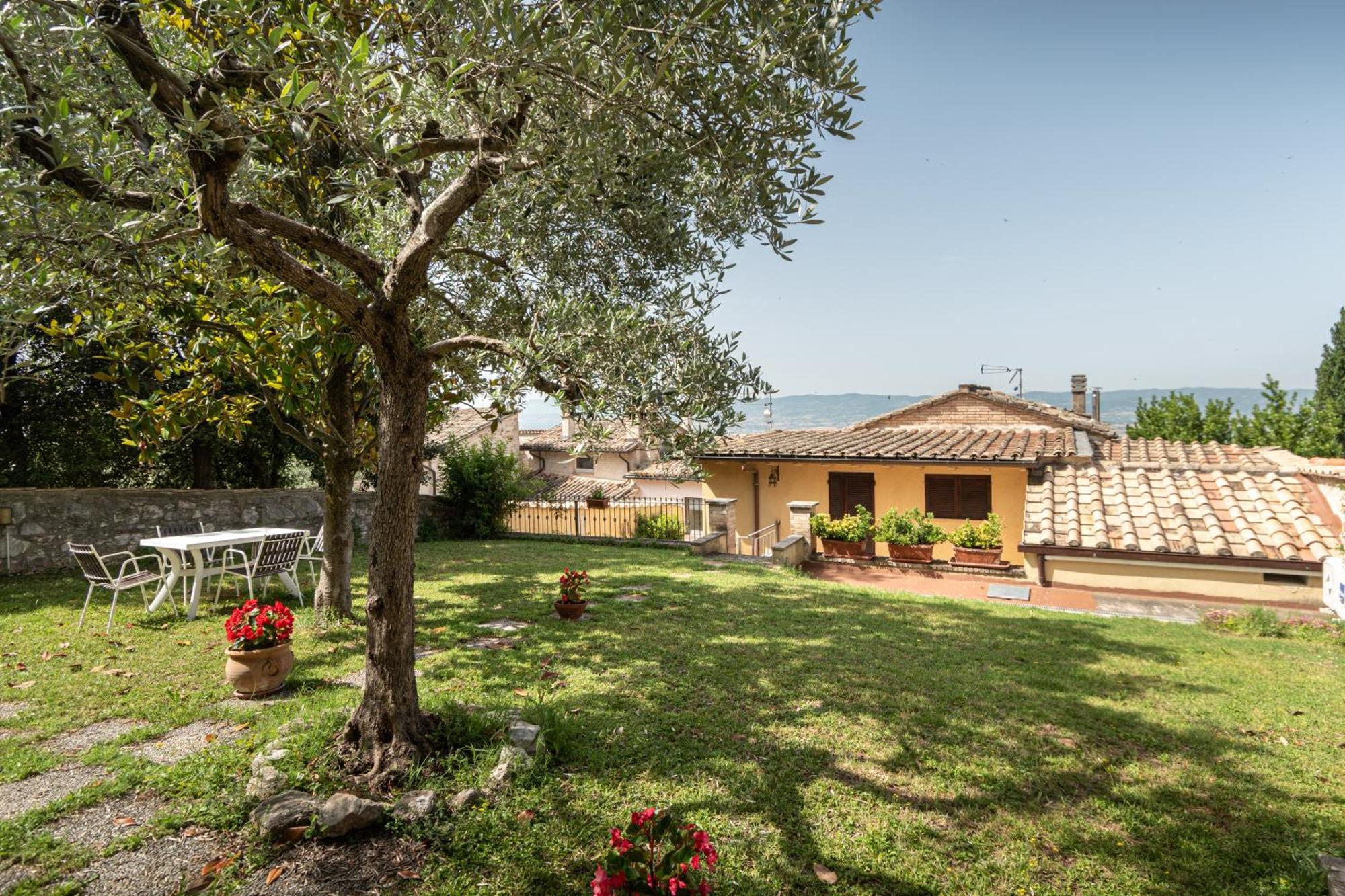 B&B Il Chiostro Assisi Eksteriør billede