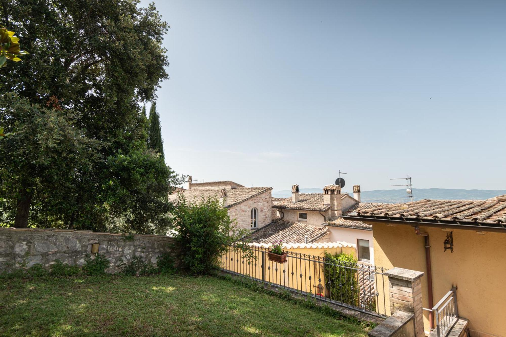 B&B Il Chiostro Assisi Eksteriør billede